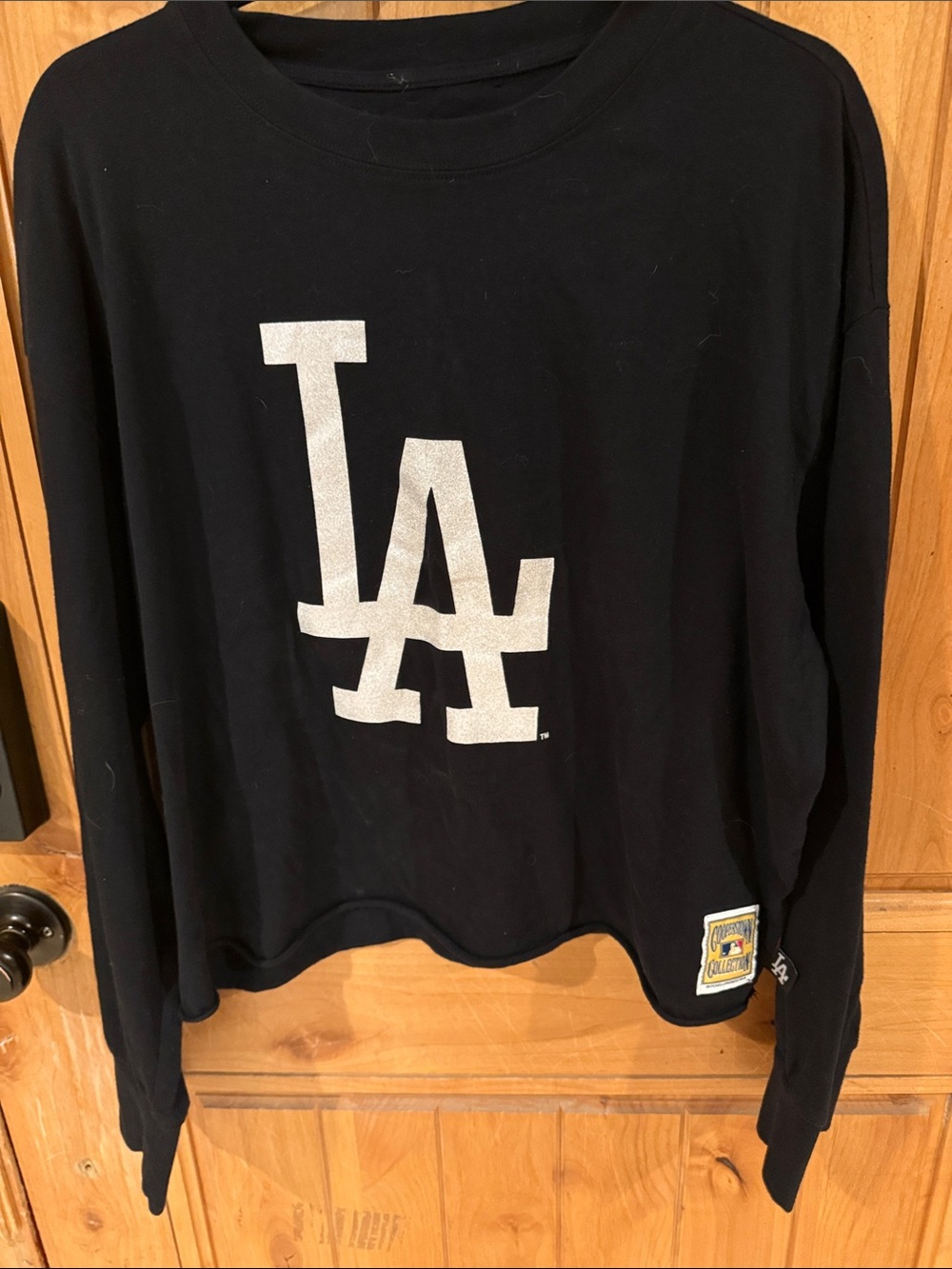 Los Angeles Dodgers Glitter LA Logo Black Long Sleeve Tee
